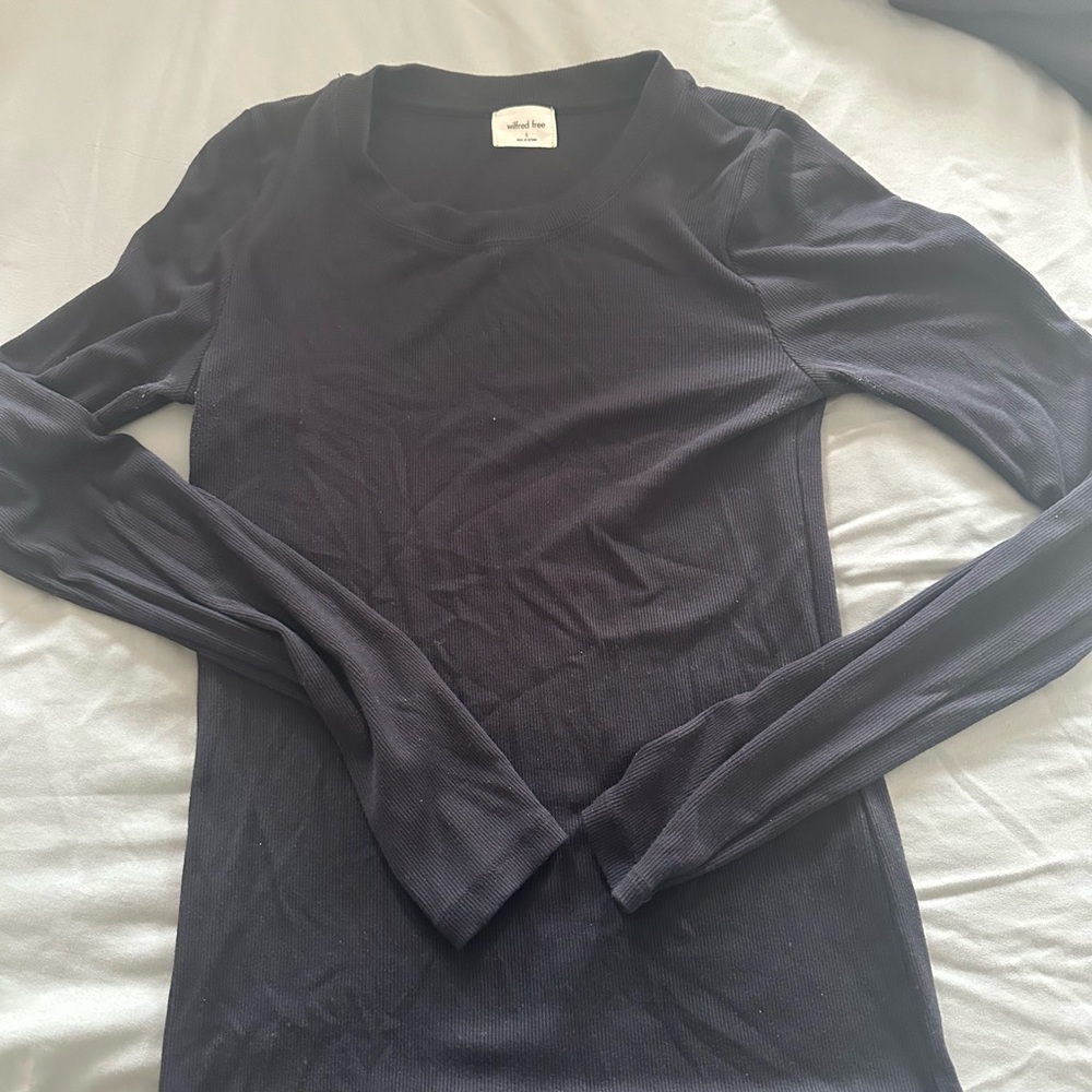 Black Long Sleeve Top Wilfred Free! Aritzia